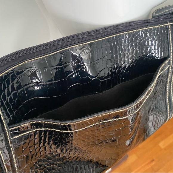 Liz Claiborne Purse - Picture 6 of 10